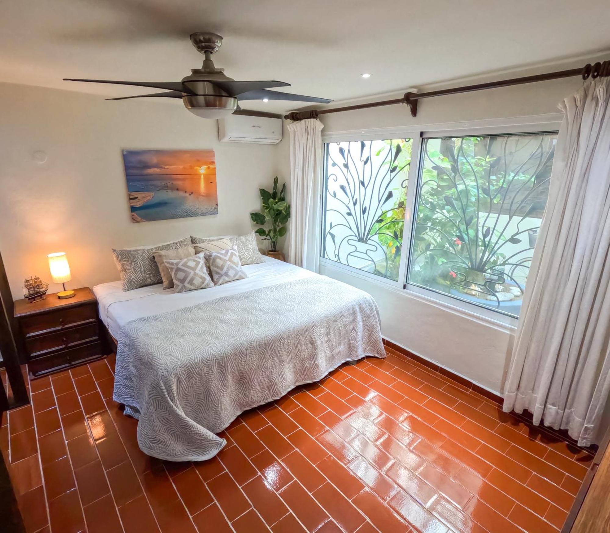 The Mermaid And The Pearl Boutique Hotel Isla Mujeres Exterior photo
